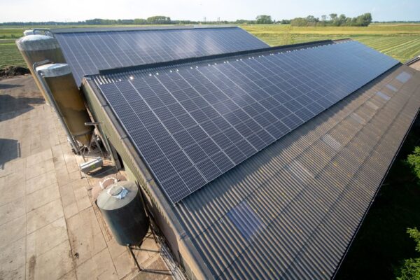 Photovoltaïque : arrêté tarifaire du 27 mars 2025 en bref