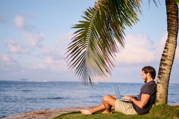 Cyberattaques : restez vigilant pendant les vacances !